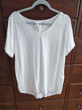J.Jill White Short Sleeve Tshirt Size XL. Like new!